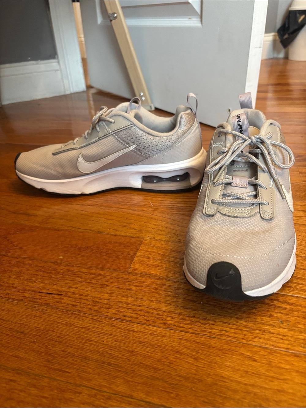 Nike Light Gray and White Air-Cushioned Running Shoes